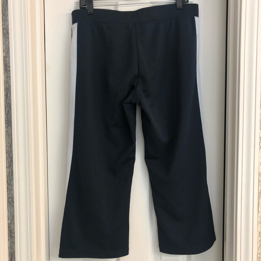 Cropped Nike Track Pants - Picture 6 of 7